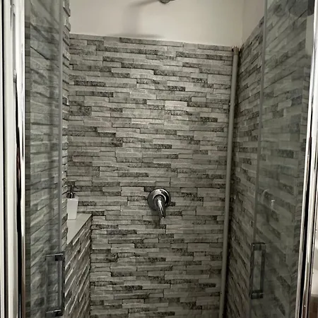 La Casetta Di Via Sannio 펜션